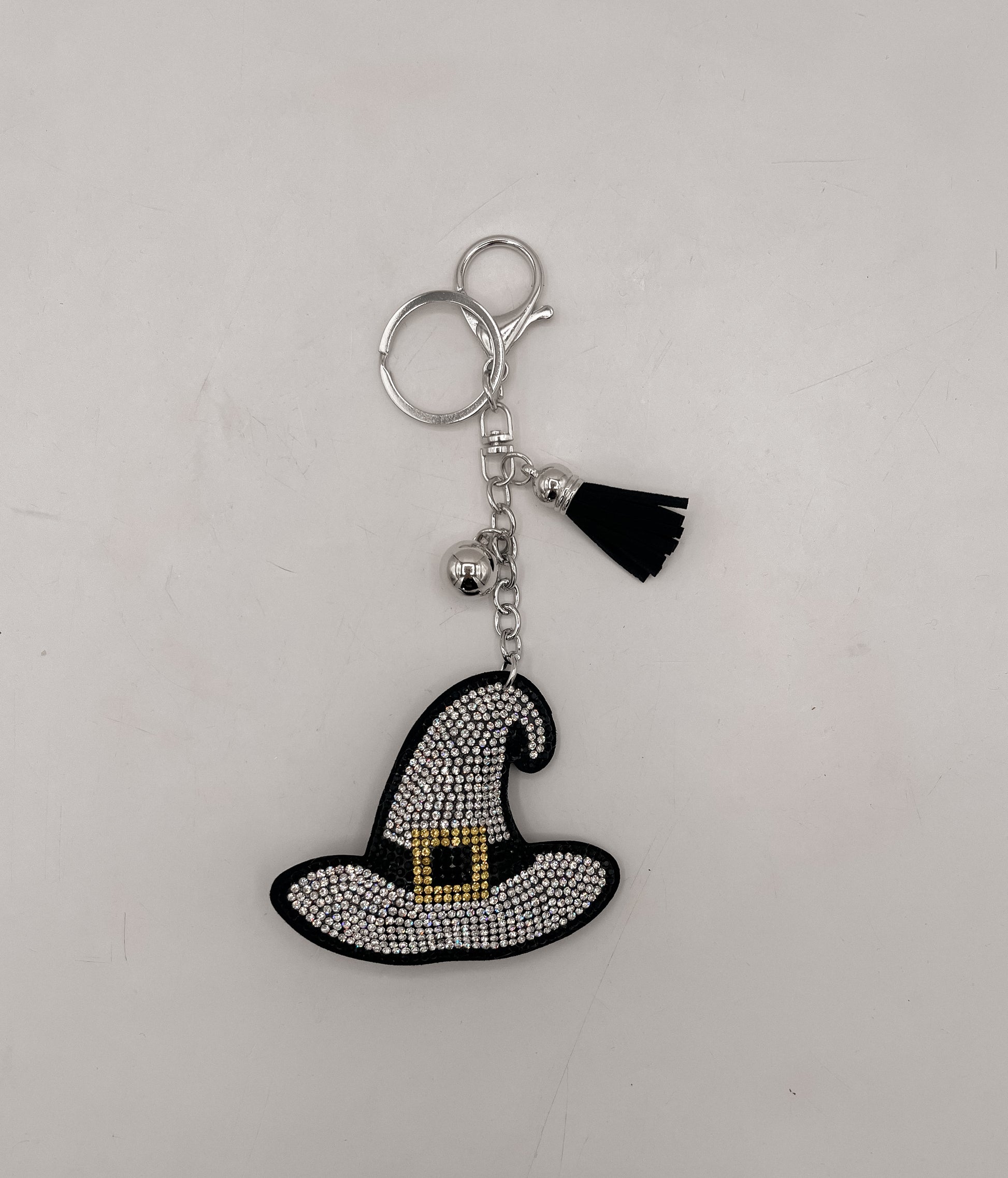 Witch hat keychain-silver