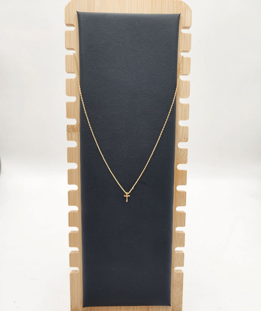 Small cross necklace