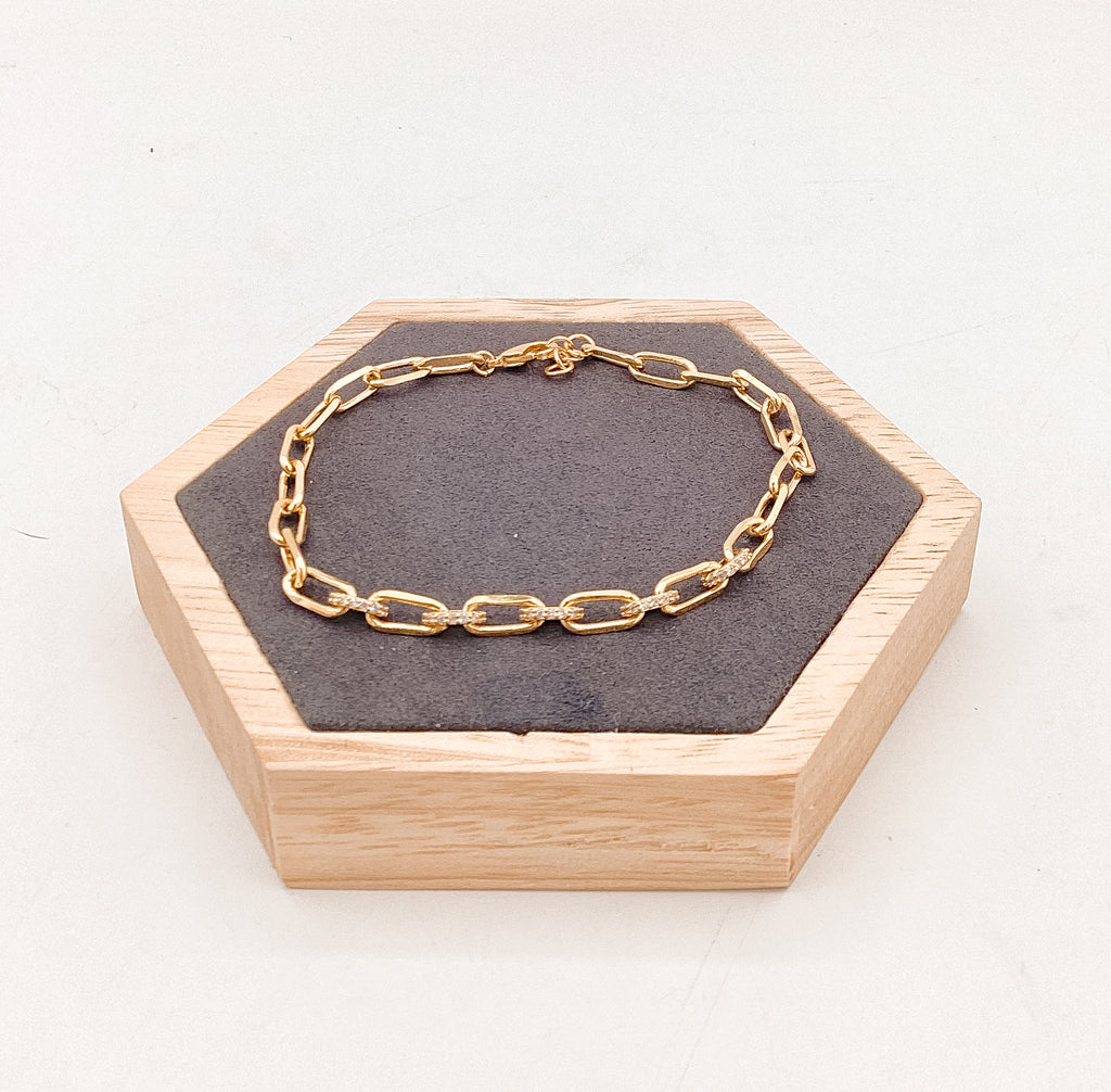 Small link bracelet