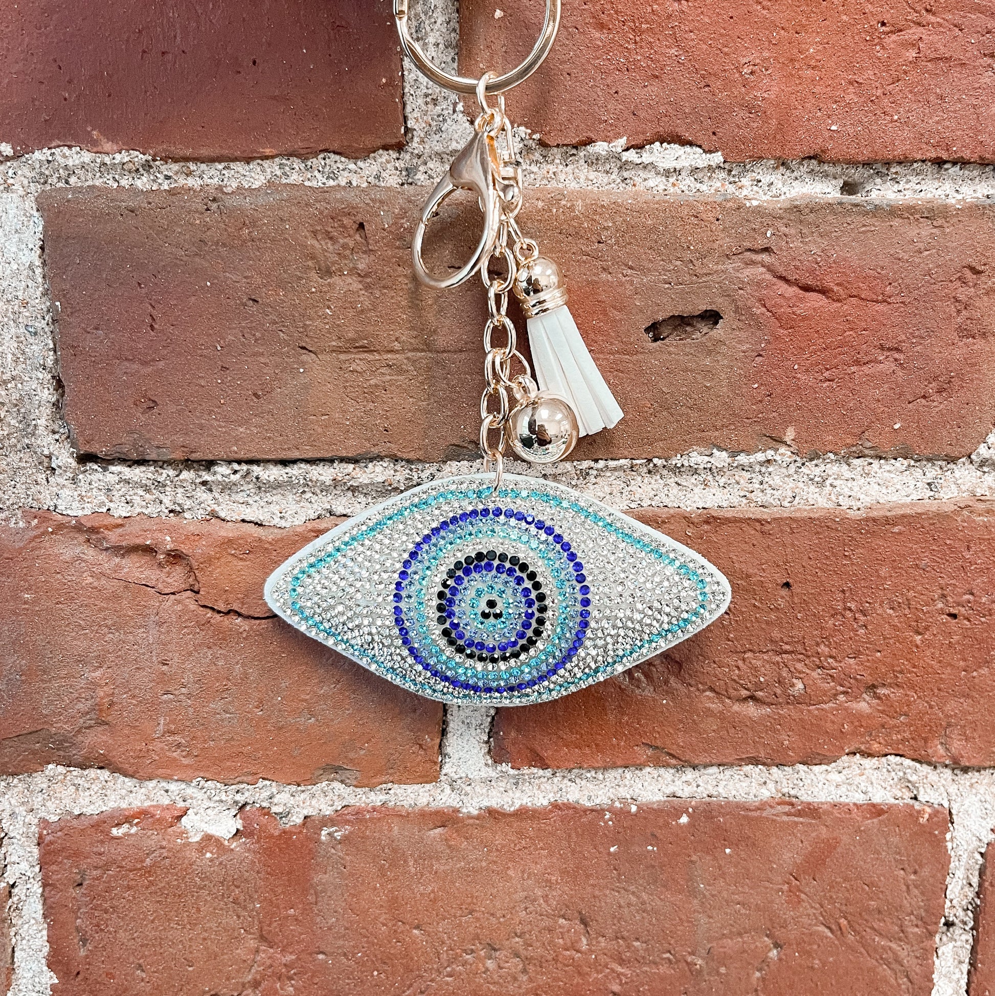 Iridescent Evil Eye Keychain – White & Aqua