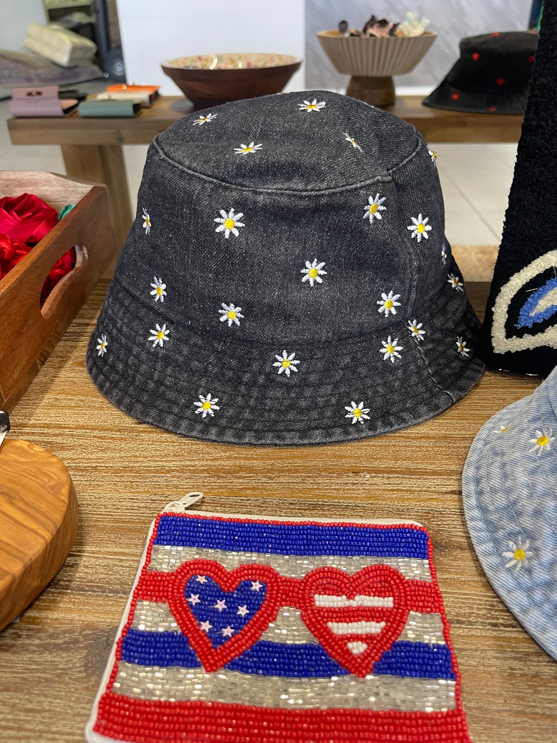 Bucket Hat-Daisies