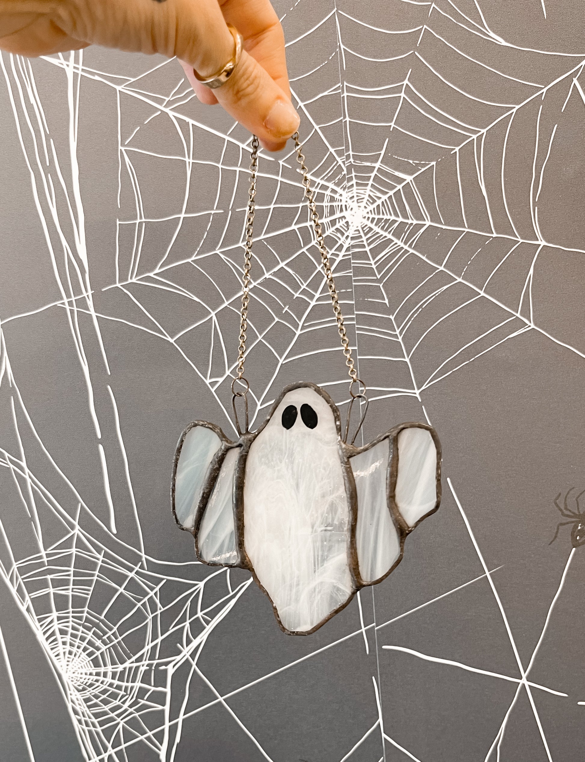 Boo & Behold – Stained Glass Ghost