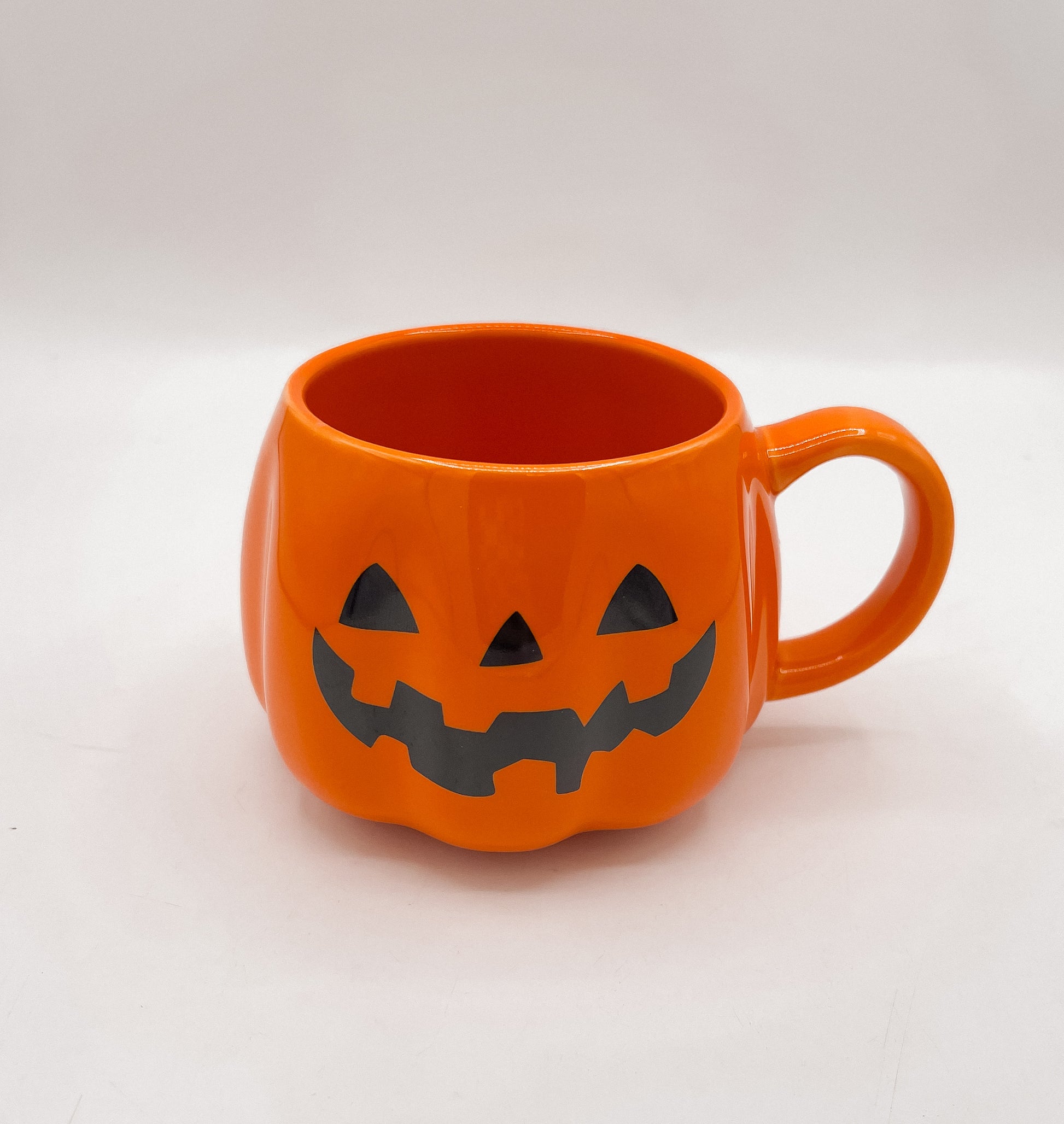 Pumpkin Grin Mug
