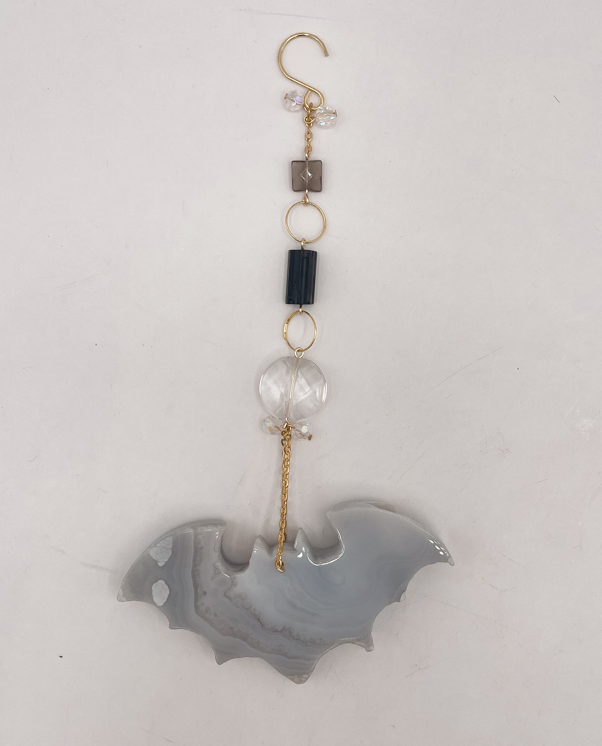 Stormy Bat Wing Sun Catcher – Gray Agate