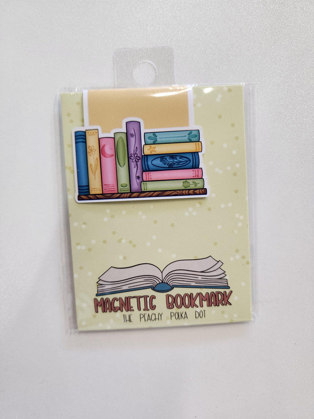 Magnetic bookmarks